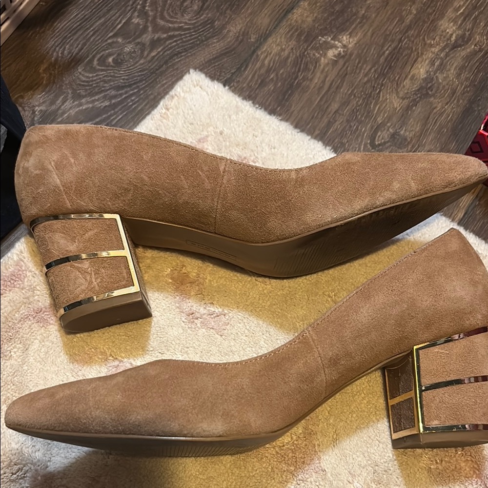Chic Suede Block Heel Pumps